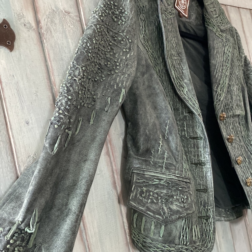 Beautiful Double D Ranch leather jacket - Picture 2 of 6